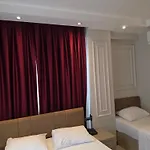 Eyuep Sultan Palace Hotel *