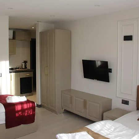 Eyuep Sultan Palace Hotel *