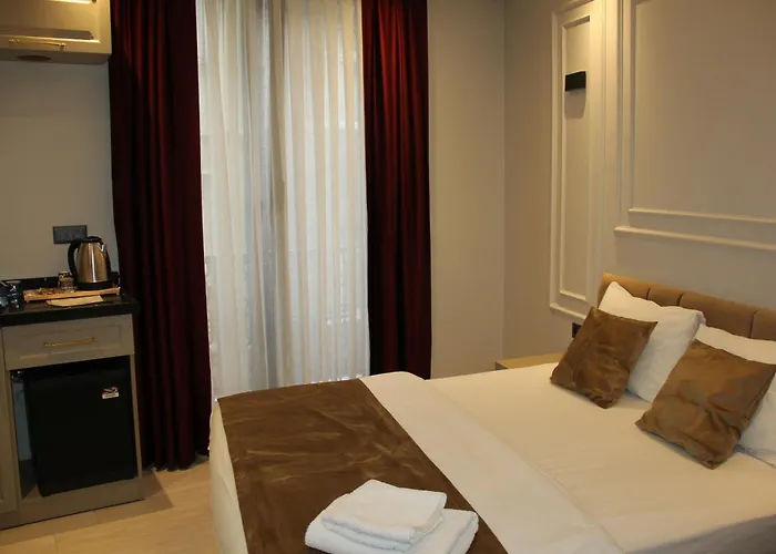 Eyuep Sultan Palace *